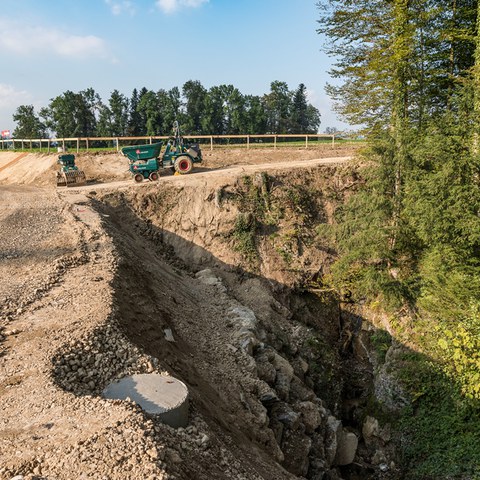 AB160926-N-023.jpg