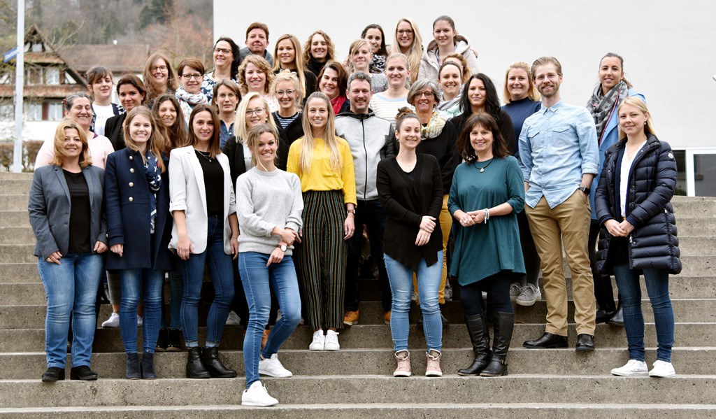 Die erfolgreichen Absolventinnen und Absolventen der PH Zug