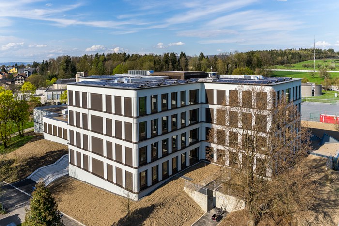 Schulhaus Ehret C