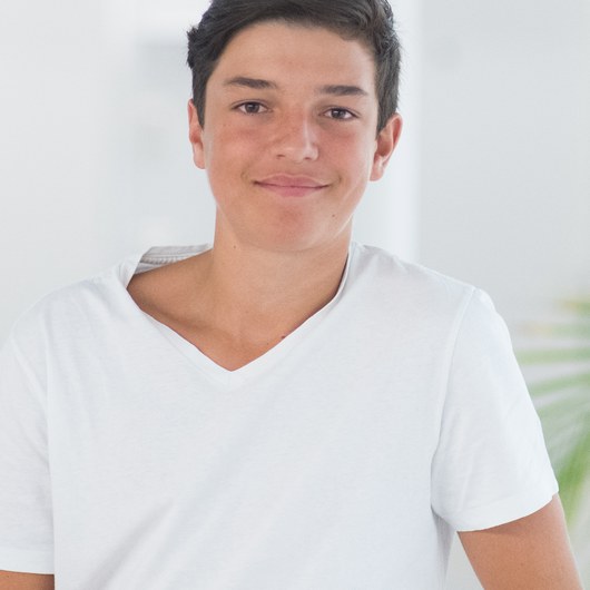 Gügler James