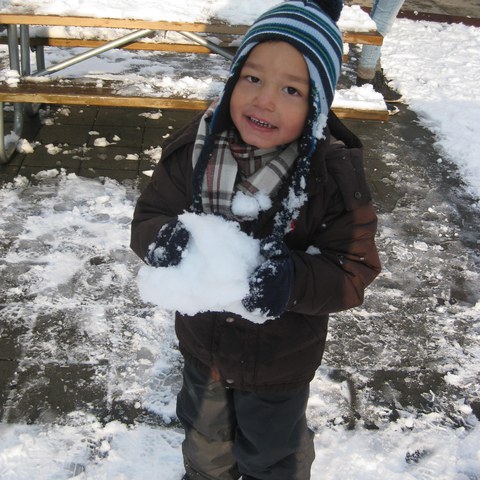 Spielen im Schnee 1